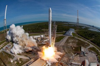 Spac估值升至约1400亿美元  已经开始推销其员工股票