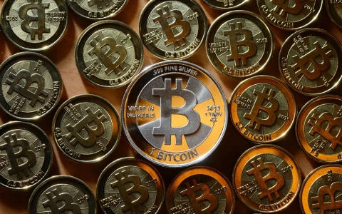 比特币价格回落，比特币现价